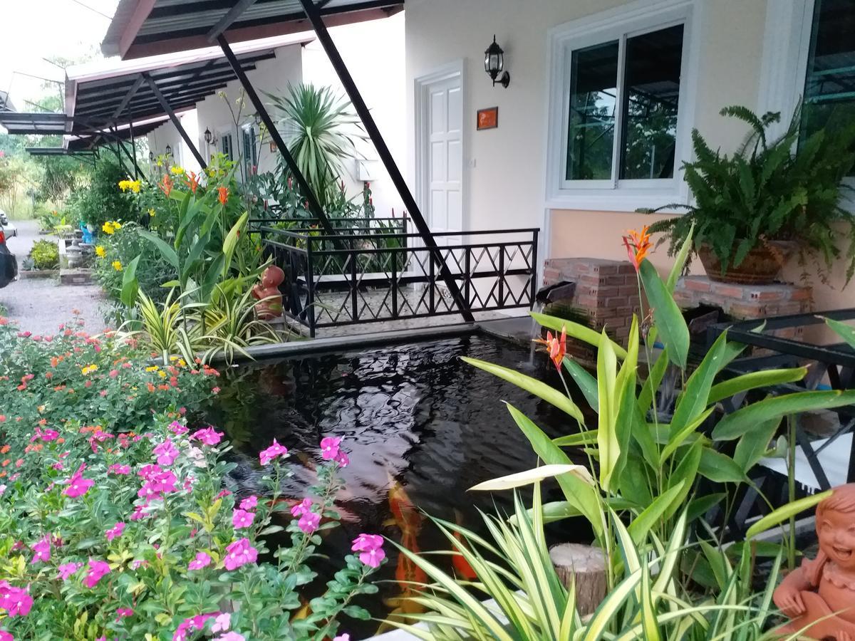 Fancy Carp Resort Cha-Am Exterior foto